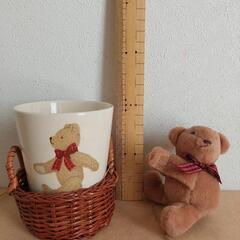 未使用品　クマのマスコット付きマグカップセットの画像