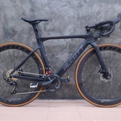 ロードバイク用品を探しています