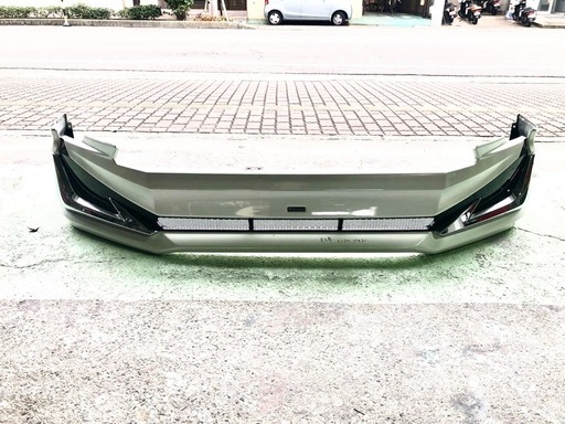 １５０系プラド　モデリスタ　フロントバンパー