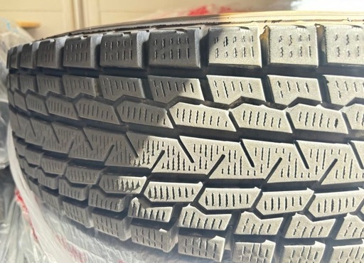 ヨコハマアイスガード スタッドレス冬タイヤ 【サイズ】185/85R16