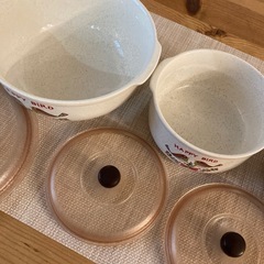 蓋付きの食器　3個の画像