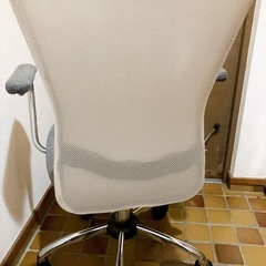 不二貿易オフィスチェア　の画像