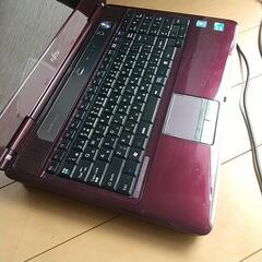 富士通　ノートパソコン　 メモリ4GB HDD320GB　無線対応  Windows10の画像
