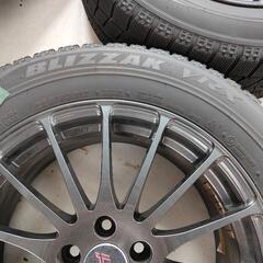 スタッドレスタイヤ＋ホイール４本セット（225/60r17）の画像