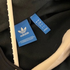 アディダス　adidas ジャージの画像
