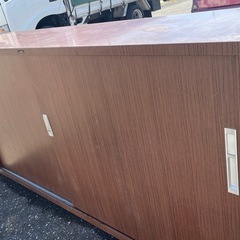 スチール製
収納棚の画像