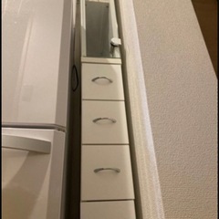スリム収納ラック　ホワイト　台所　キッチンなどにの画像