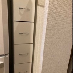 スリム収納ラック　ホワイト　台所　キッチンなどにの画像