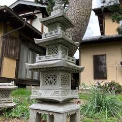 石燈籠の画像