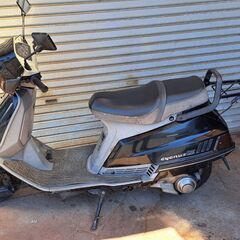 　旧車ヤマハ　シグナス125　50V　セル回るけど不動車の画像