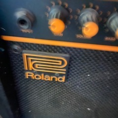 ギター　スピーカー　ローランドの画像