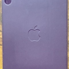 iPad Mini 第6世代 第7世代用  Apple純正ケース  Smart Folio ダークチェリーの画像