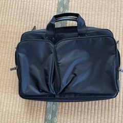 パソコン入れバック