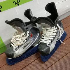 1020-002 アイスホッケー　スケート靴 BAUER 4EE