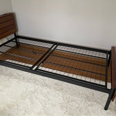 新品未使用シングルベッド

