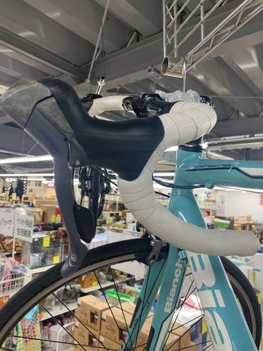 ジャングルジャングル岸和田和泉インター店】ロードバイク BIANCHI VIA