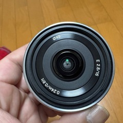 sony eマウント 単焦点レンズ　sel16f28