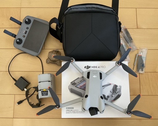 DJI Mini 4 Pro Fly Moreコンボ Plus + アクセサリー