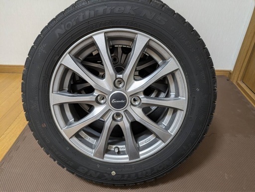 【お渡し決定】国産スタッドレスタイヤ ホイール付 4本セット