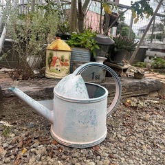 アンティーク風ジョウロ