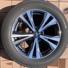 【SOLDOUT】
エクストレイルT32  タイヤホイールセットの画像