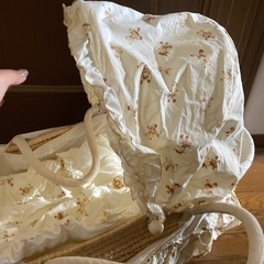 ベビーベッド ベビーキャリーの画像