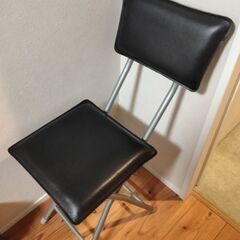 折りたたみ椅子