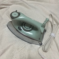スチームアイロンの画像