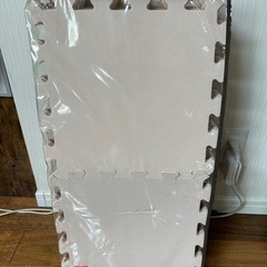 【0円！10月中限定】フロアマット　ジョイント式の画像