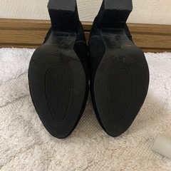 レディースブーツです 黒の画像