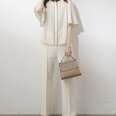 【natural couture】ブラウスの画像