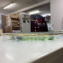 ☆値下げ☆K2410-511 カメイガラス 大皿 持ち手つき ばら 未使用品の画像