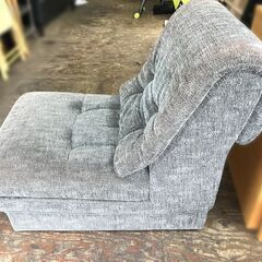 karimoku/カリモク 1人掛けソファ ローソファ グレー系の画像