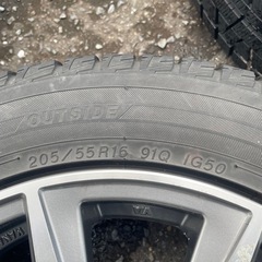 スタットレスタイヤ【205/55R16】の画像