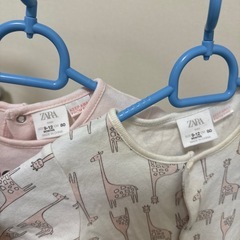 9-12 80cmロンパースの画像