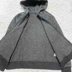 ヒラキ 160サイズ  裏起毛　長袖 ジップアップパーカーの画像