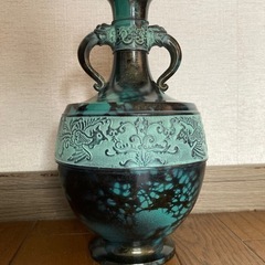 美術花瓶の画像