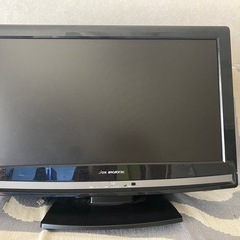 テレビ　22V型