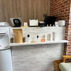 受付カウンター