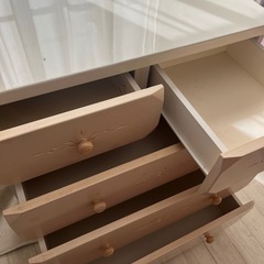 【打ち合わせ中】白チェスト4段の画像