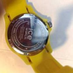 ice watch　アイスウォッチシリコン 腕時計【稼働・ほぼ未使用美品】の画像