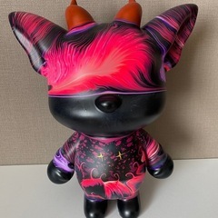 貯金箱　垂らすアートフィギュア