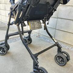 コンビA型ベビーカーの画像