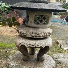 庭　灯籠　とうろう　庭石の画像