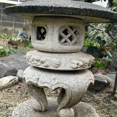 庭　灯籠　とうろう　庭石