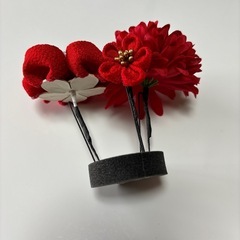 髪飾り　成人式の画像