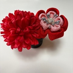 髪飾り　成人式の画像