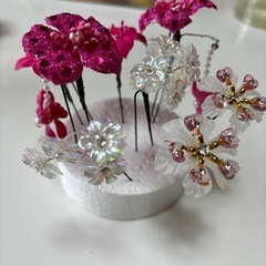 値下したよ！成人式　発表会　髪飾りの画像