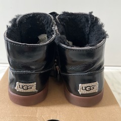 UGG キッズ　17.5センチ　ブーツの画像