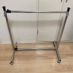 ハンガーラック